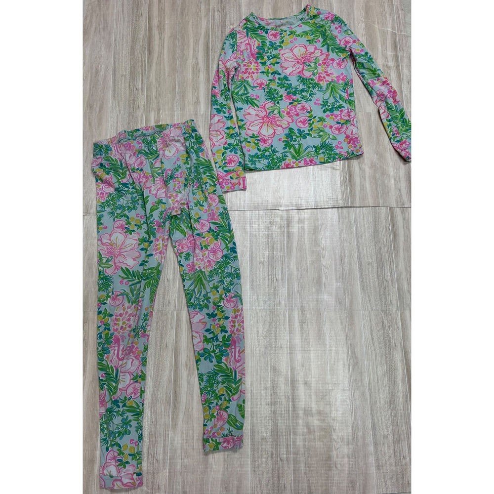 Lilly Pulitzer Girls Floral Pajama Set Size 14 Long Sleeve Top and Leggings Pink